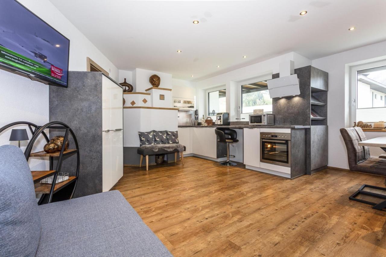 Ferienwohnung Katharina Hollersbach im Pinzgau Esterno foto